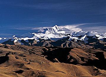 《赛博朋克2077：往日之影》总监带你游览狗镇